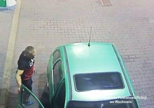 zdjęcia sprawców kradzieży paliwa