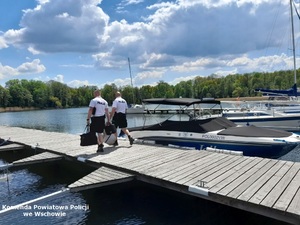 zdjęcia policyjnych wodniaków