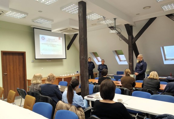 Spotkanie wschowskiego profilaktyka z dyrektorami szkół