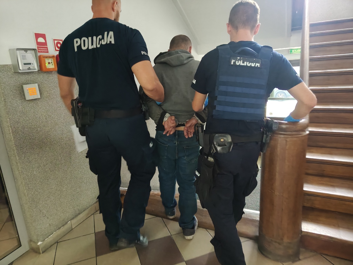 Policja wschowska zatrzymała 4 osoby poszukiwane w akcji „Poszukiwany”